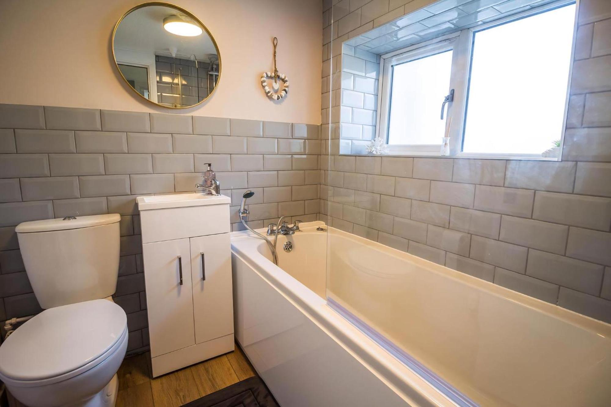 Stunning Cottage With A Private Hot Tub And Sauna In Norfolk Ref 99003Ac Lessingham Kültér fotó