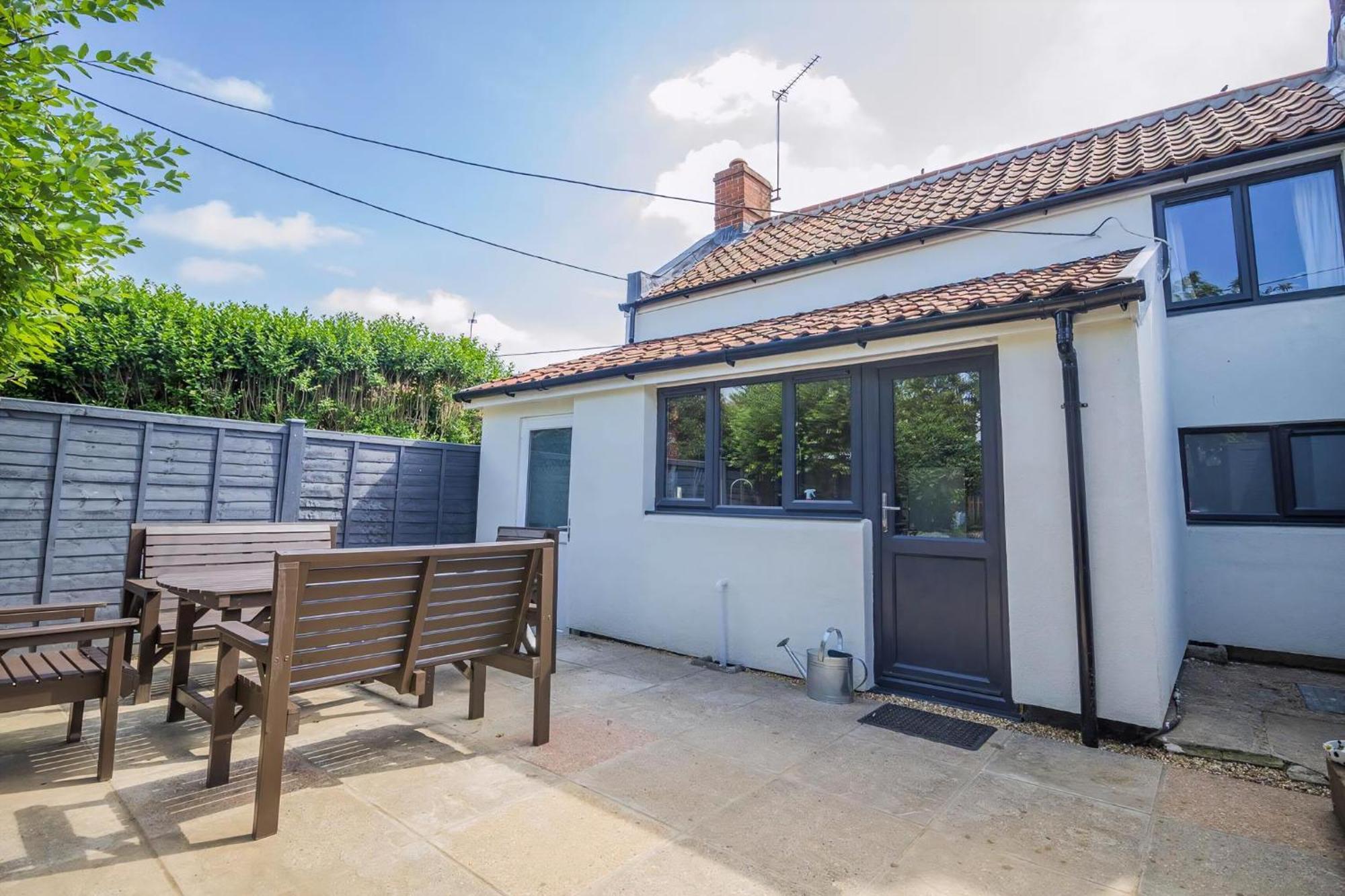 Stunning Cottage With A Private Hot Tub And Sauna In Norfolk Ref 99003Ac Lessingham Kültér fotó